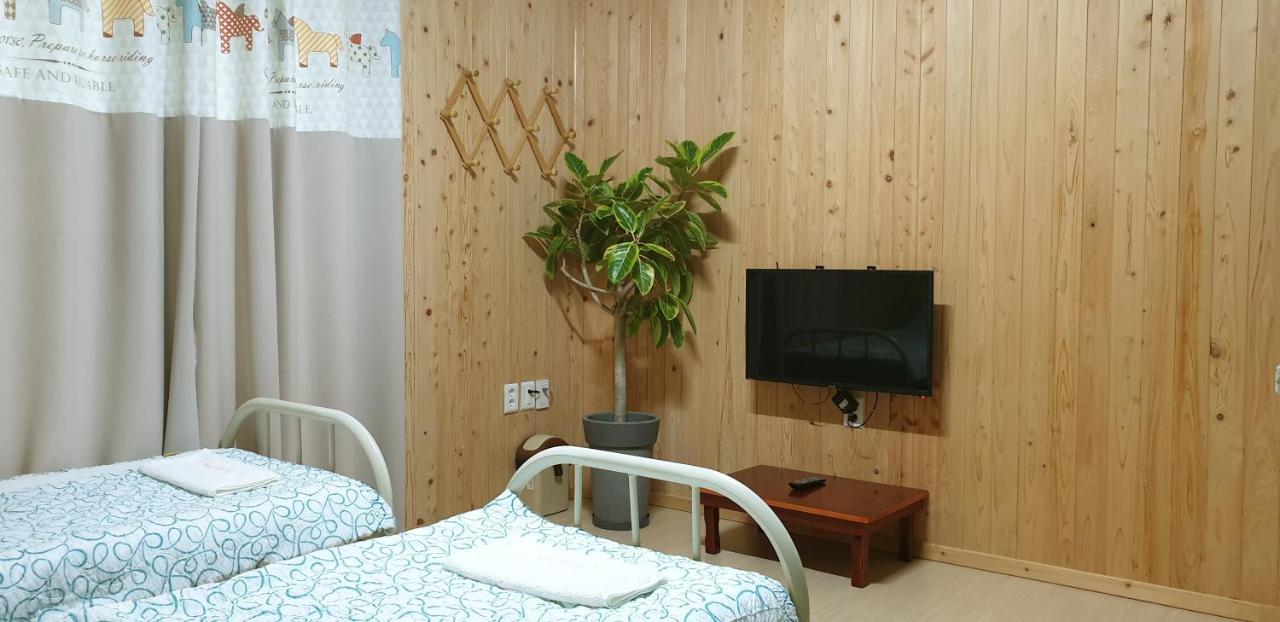 Chowoo Guesthouse Kjongdžu Exteriér fotografie